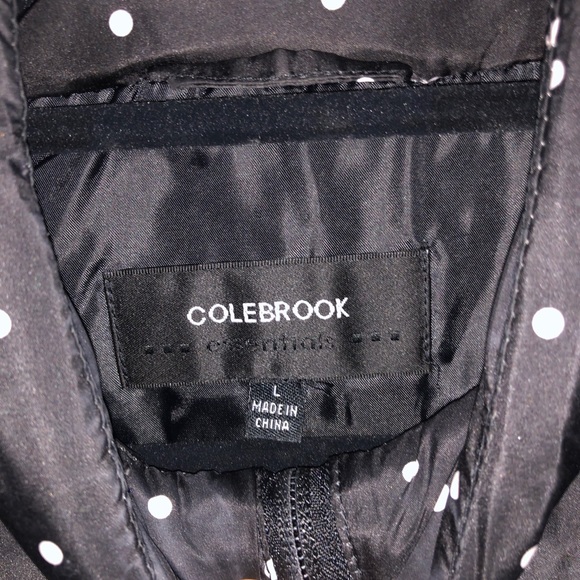 Vest - Picture 3 of 5